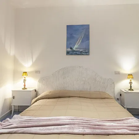 Nura's - * Alghero