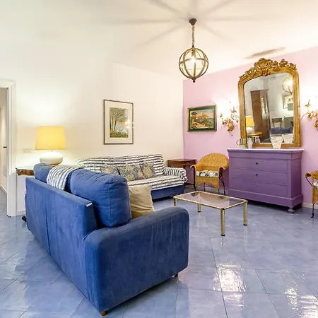 Nura's - Semesterbostad *